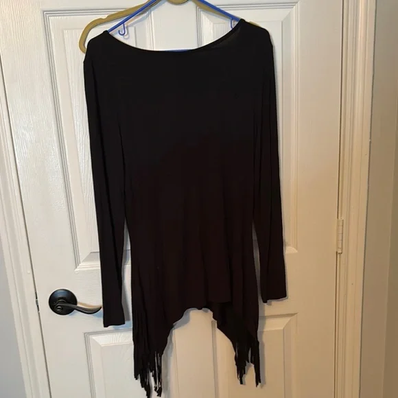 Black Fringe Hem Women's Top - Picture 3 of 4